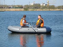 Лодка ПВХ ФЛАГМАН 300 HT серый/синий