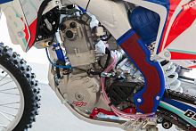 Мотоцикл кроссовый / эндуро BSE (БСЕ) RTC-300R Fanta 21/18 1